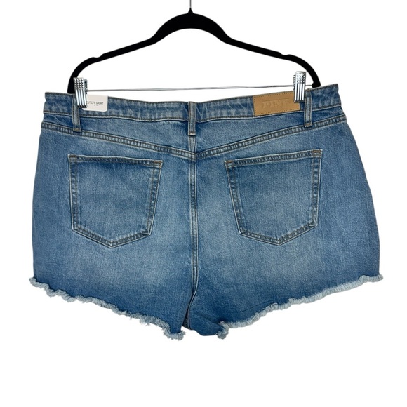 PINK Denim High-Rise Cut Off Jean Shorts - Picture 3 of 12